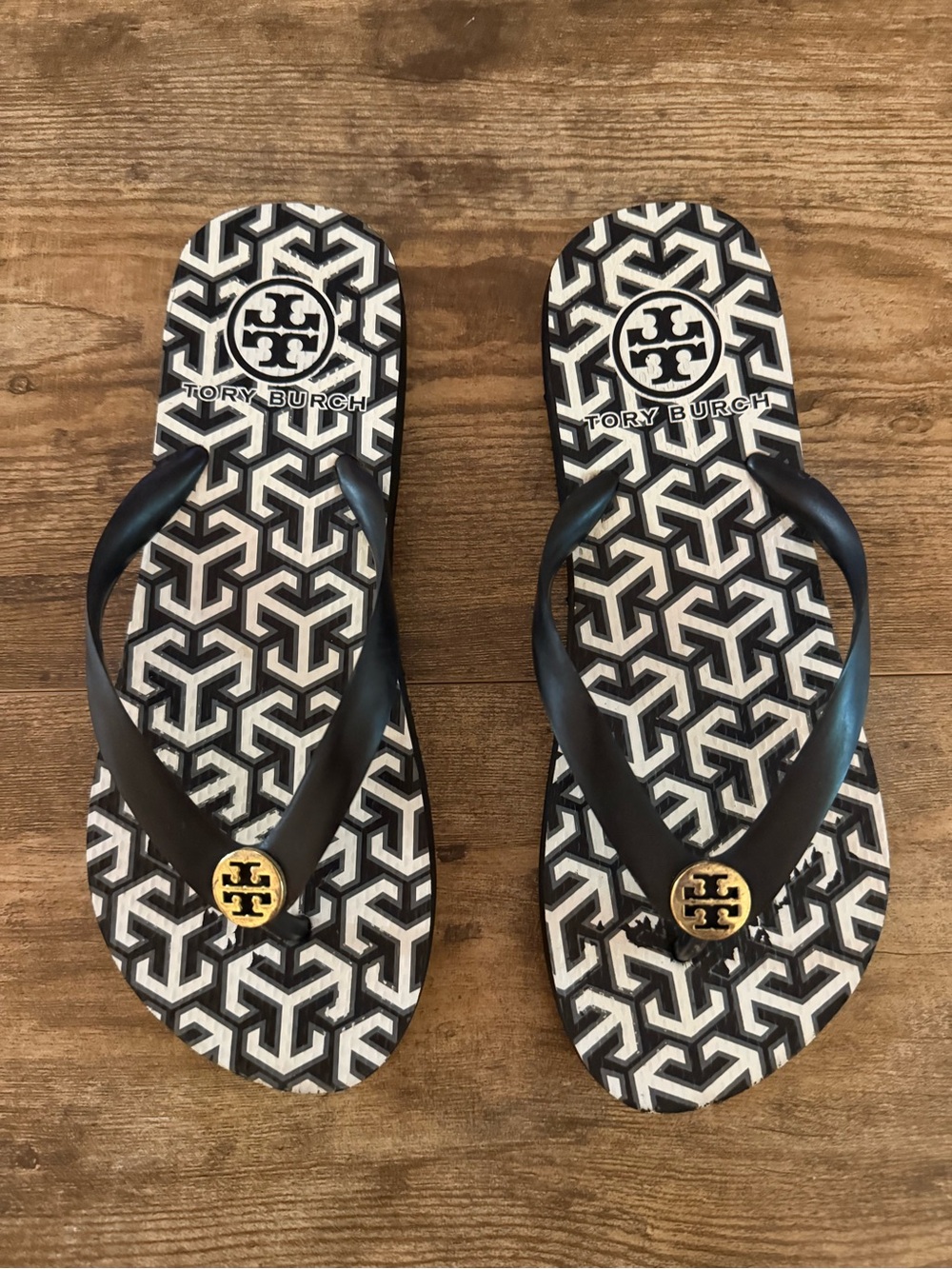 Tory Burch Rubber Flip Flops